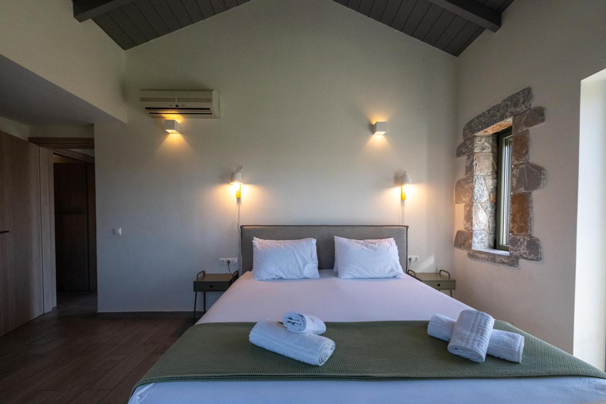 Torri Di Pietra Villa Sztúpa Szoba fotó
