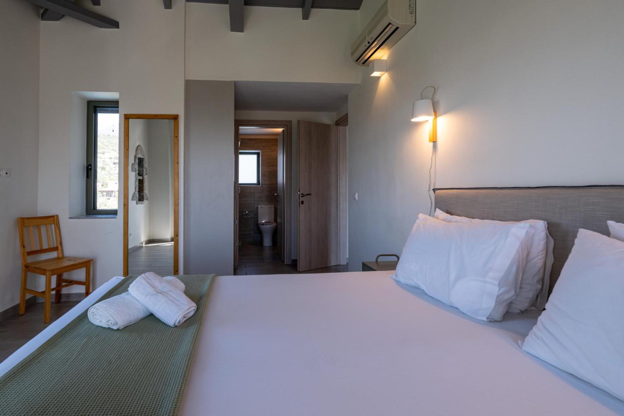 Torri Di Pietra Villa Sztúpa Szoba fotó